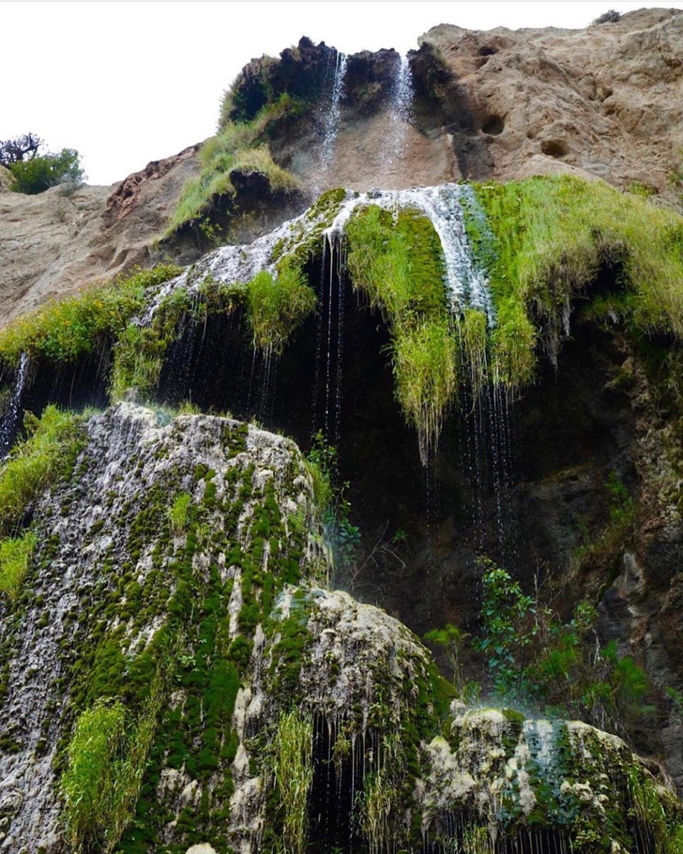 Chasing waterfalls one at a time. 🏞
📍Malibu, California. 🇺🇸
.
.
.
.
.
.
.
#escondidofalls ✨ #malibu #california #hiking #fitness #canyontrail #outdoors #nature #waterfall #naturephotography #couple #naturelovers #natureadventures 🌎