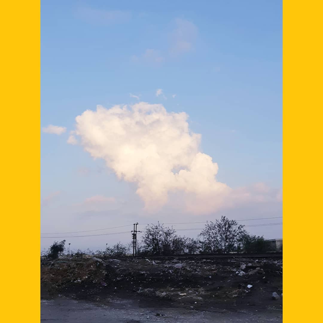 aya_elborgy's tweet photo. Cloud fishโ๏ธ๐ก -literally- cause i am just too lazy to think ๐
4/30 " cloud + fish "
I've always been fond of cloud shape game โค
.
.https://t.co/SUbIGldrSA
#cloud #fish #clouds #cloudfish #nature #photography #mobilephotography #day4 #creature_feature https://t.co/sxU9sSHVB4