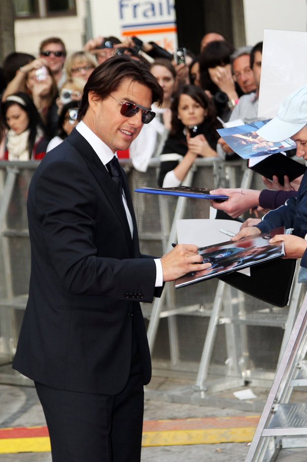 Crazy for Tom Cruise tweet media