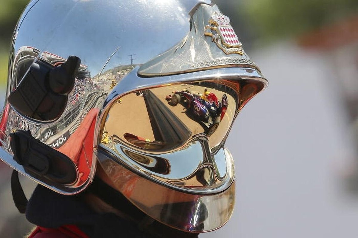 why did no one tell me that French firefighting helmets are rad as all heaven and hell