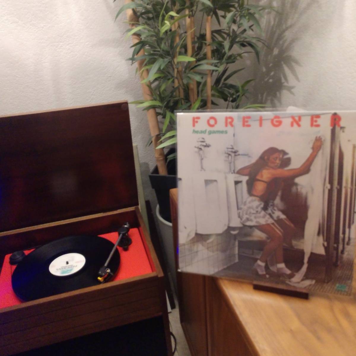 UpCycleAudio's tweet image. #NowPlaying

Choose Your Vinyl at Cvrcbox.com

#records #music  #stereo  #vinyl #recordplayers #Turntables