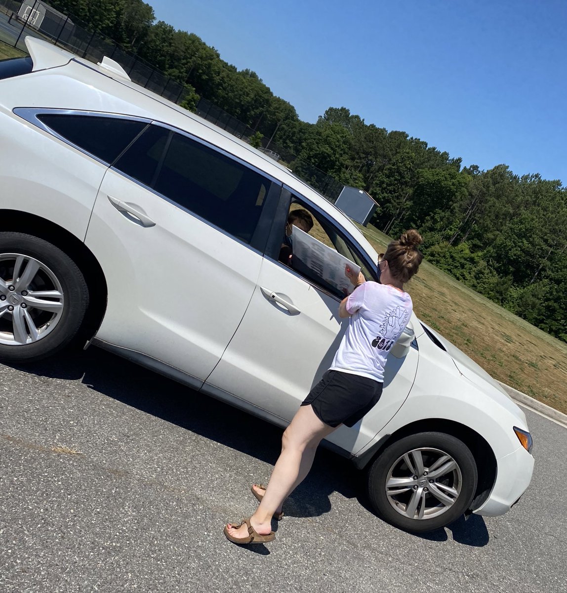 Leah Wiedenhoft tweet media