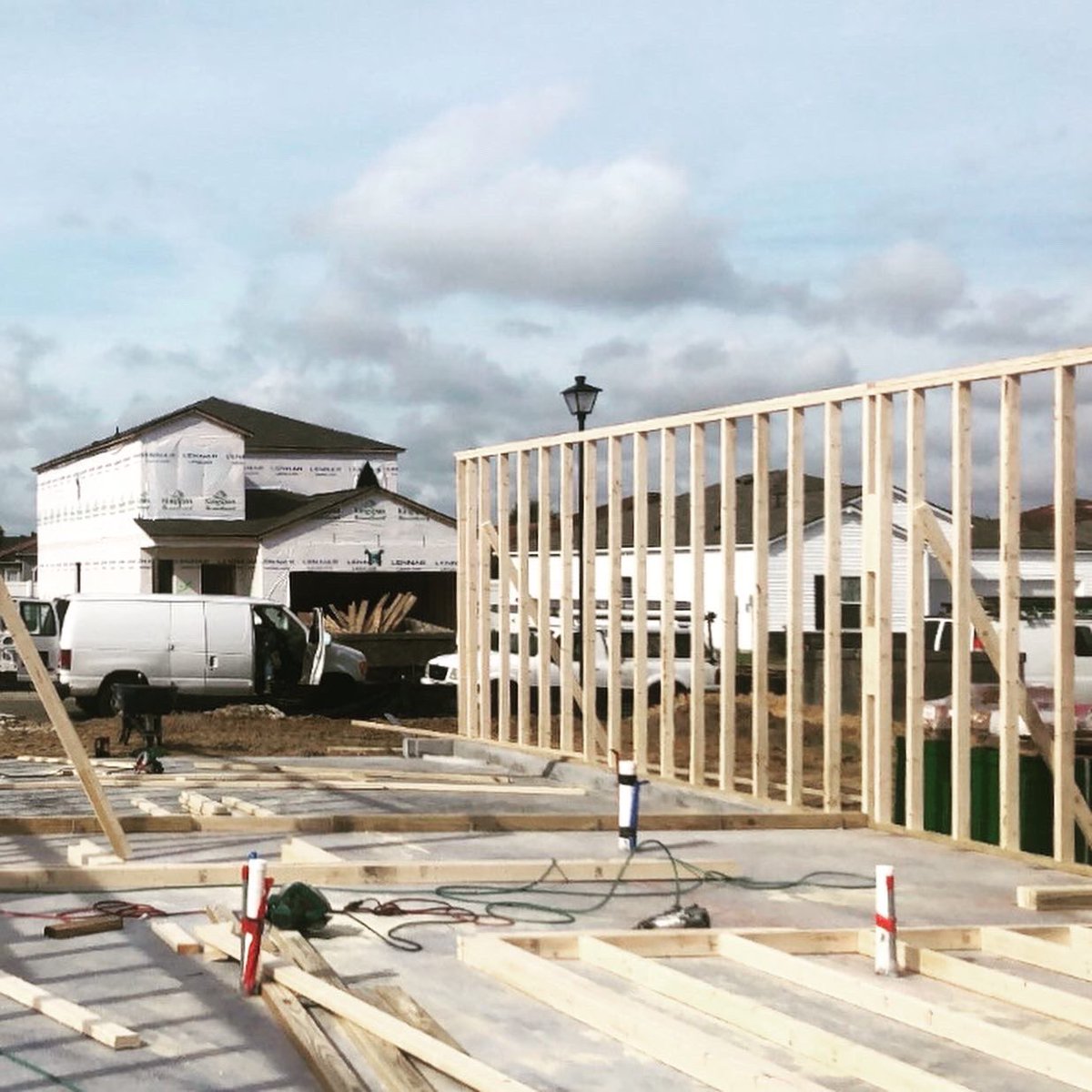 MBFramingLLC's tweet photo. Blessed to start the week off with a new project 🙏🏼🔨💯🏠 • 

https://t.co/WEjjnMZTnd

#MyrtleBeach #SouthCarolina #Framing #HomeBuilding #NewHome #Construction #MyrtleBeachFraming #FramingContractor #HorryCounty #GrandStrand #SingleFamily #FramingLife #Framer https://t.co/G3gthJzWLK