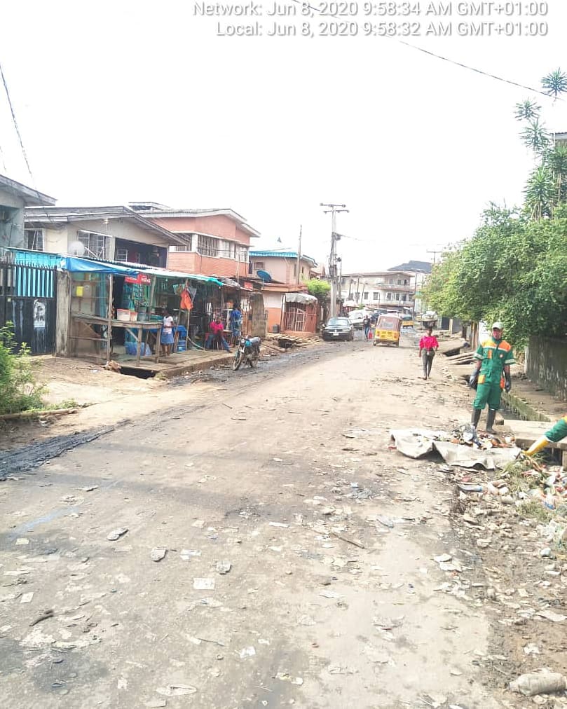 Lawma_gov's tweet photo. LAWMA's cleanup of Akobi Crescent, Surulere, which was affected by the recent downpour. The Authority, within 24 hours, deployed trucks and its personnel to clear the waste debris. Efforts are ongoing to sanitise the area. 

#LAWMA
#KeepLagosClean
#ForAGreaterLagos https://t.co/1V5RqxxsZZ