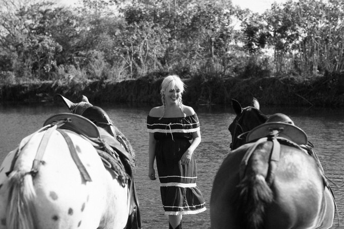 once in a lifetime kind of cowgirl https://t.co/nMxb0Dpkg1