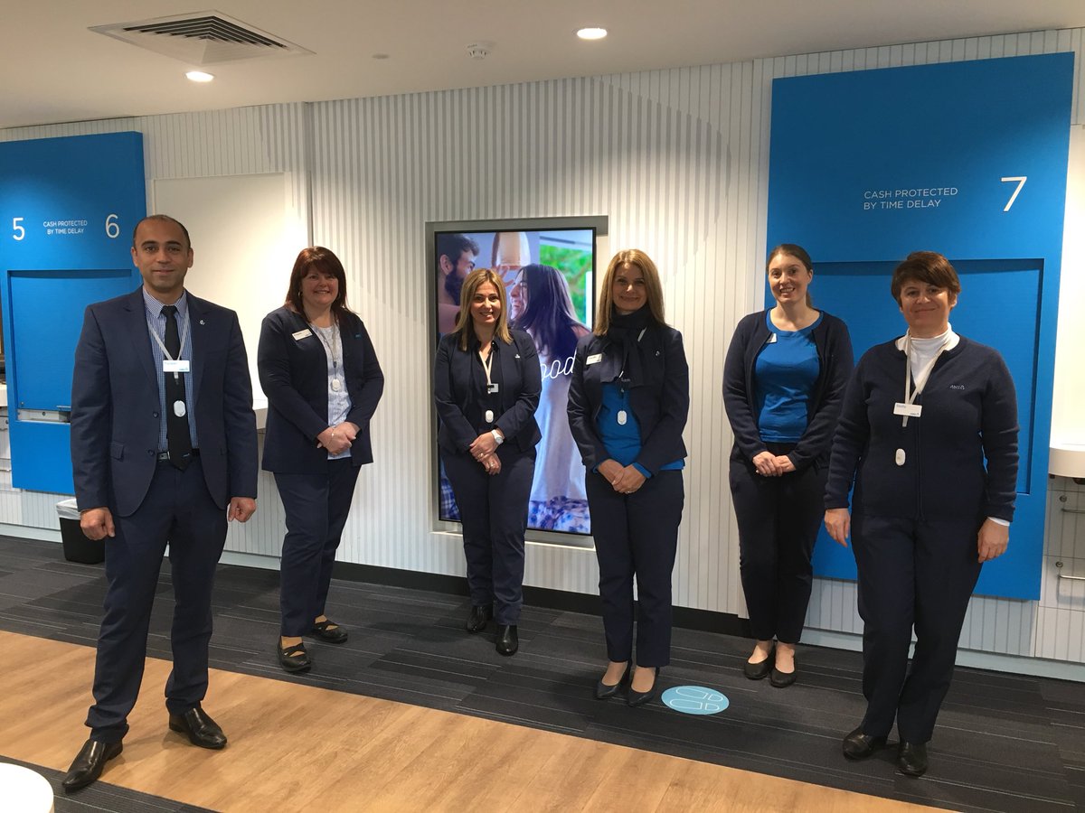 ANZ King William St is now reopened and ready to assist with all your banking needs. We look forward to helping our customers achieve their financial goals #homeloans #adelaidecitycoucil #anzkingwilliam <a href="/claudepiscione1/">Claude Piscioneri</a> <a href="/damienprettejo1/">Damien Prettejohn</a> <a href="/ChrisImeson/">Chris Imeson</a> <a href="/lovettholly1/">Holly Lovett</a> <a href="/puneetkalra77/">Puneet Kalra</a>