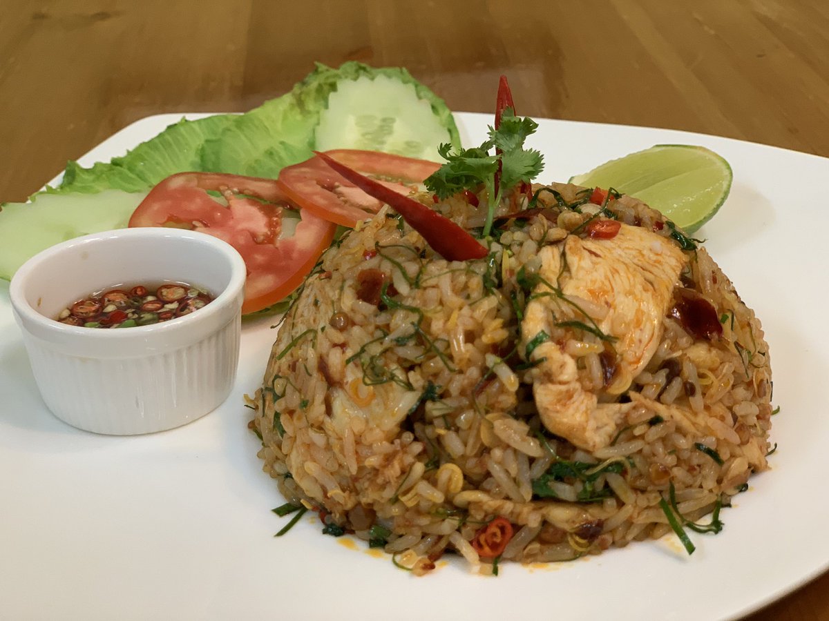 TealiciousBang's tweet photo. Our delicious Tom Yum fried rice. You can choose to have chicken, pork, beef, prawns or fish. Just be careful about how spicy you request https://t.co/pa0sCU4qIA