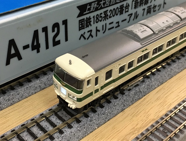 KATO 10-335 185系新特急(リレー号)色 14両セット
