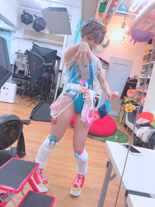 コスプレイヤー社員食堂ギラギラのTwitter画像6
