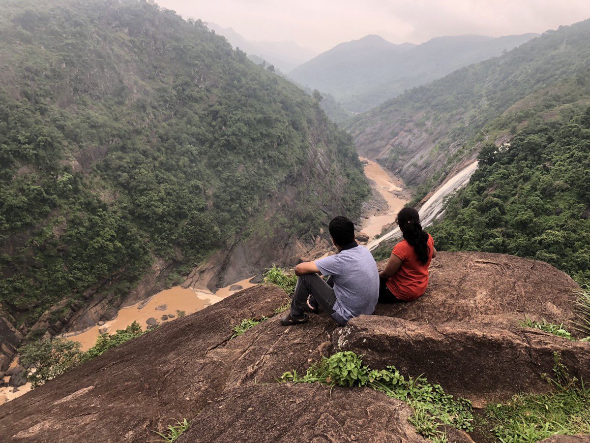 IfsSamrat's tweet photo. This photos are from koraput district odisha, do you know the name of this place? #Bhubaneshwarbuzz #OdishaExpress https://t.co/eqRd2IuhQY
