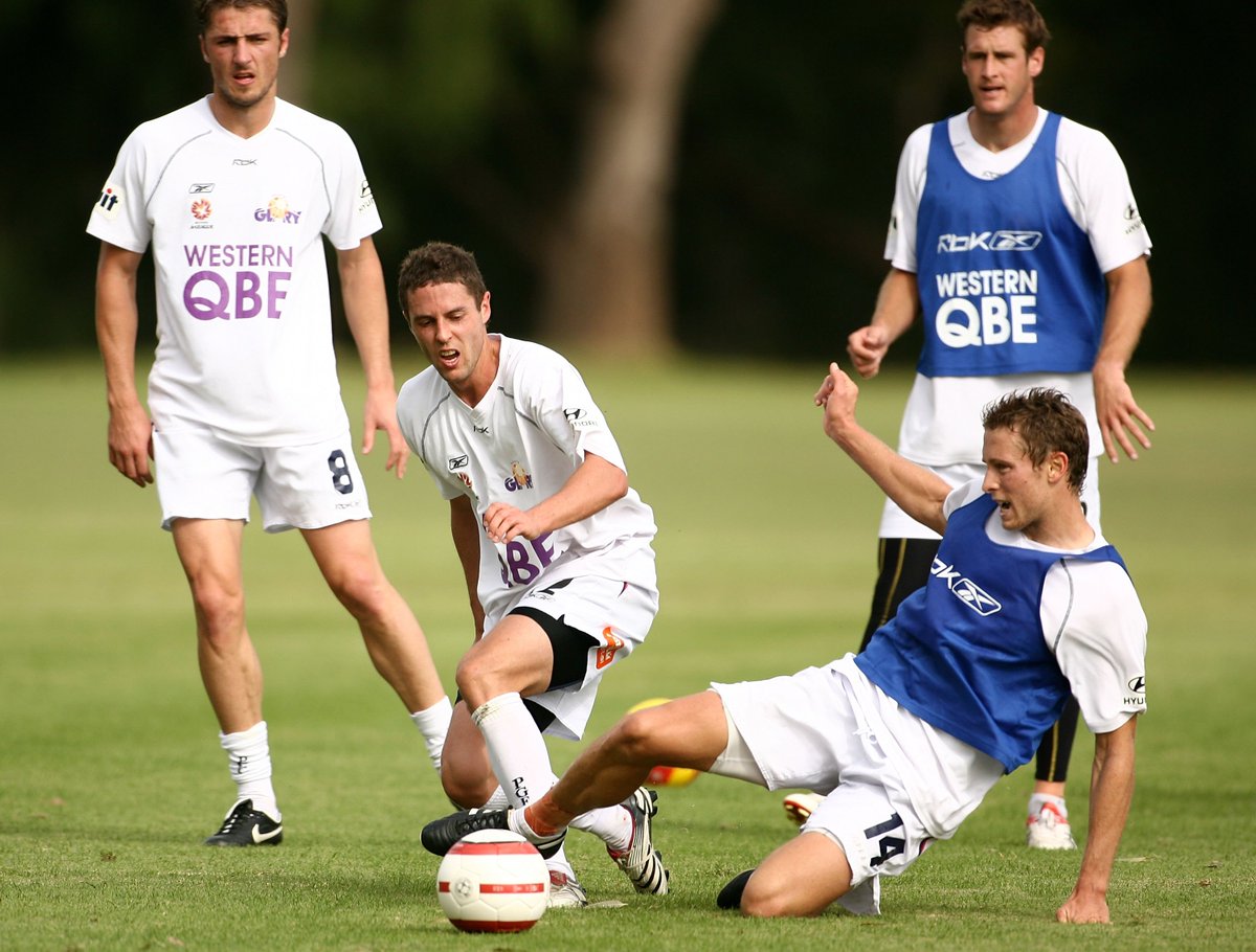 On this day... in 2007
A spot of early pre-season training for the Glory squad.
@ALeague #OneGlory