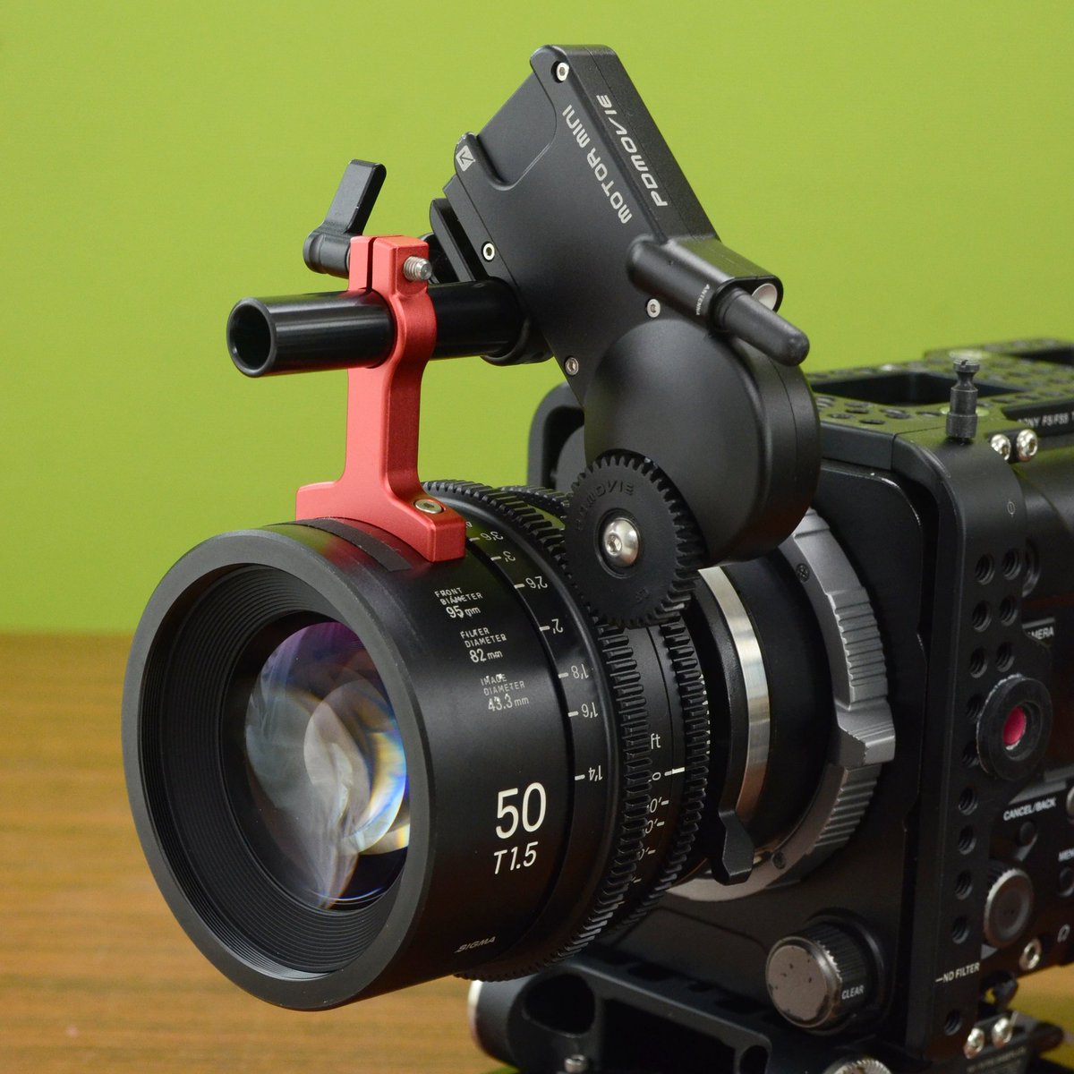 TechnicalFarm (@technicalfarm) on Twitter photo リグ不要!レンズに直接15mmロッドを取り付け。
TechnicalFarm 15mm Rod mounting Ring for SIGMA High Speed Prime &PD movie
&SIGMA High Speed Prime 50mm
&SONY F5
#なるべくコンパクト #映画撮影 #撮影機材 #動画制作 #sigmahighspeed #SIGMA  #PDmovie #followfocus #Cameradept 
#filmmaker リグ不要!レンズに直接15mmロッドを取り付け。
TechnicalFarm 15mm Rod mounting Ring for SIGMA High Speed Prime &PD movie
&SIGMA High Speed Prime 50mm
&SONY F5
#なるべくコンパクト #映画撮影 #撮影機材 #動画制作 #sigmahighspeed #SIGMA  #PDmovie #followfocus #Cameradept 
#filmmaker