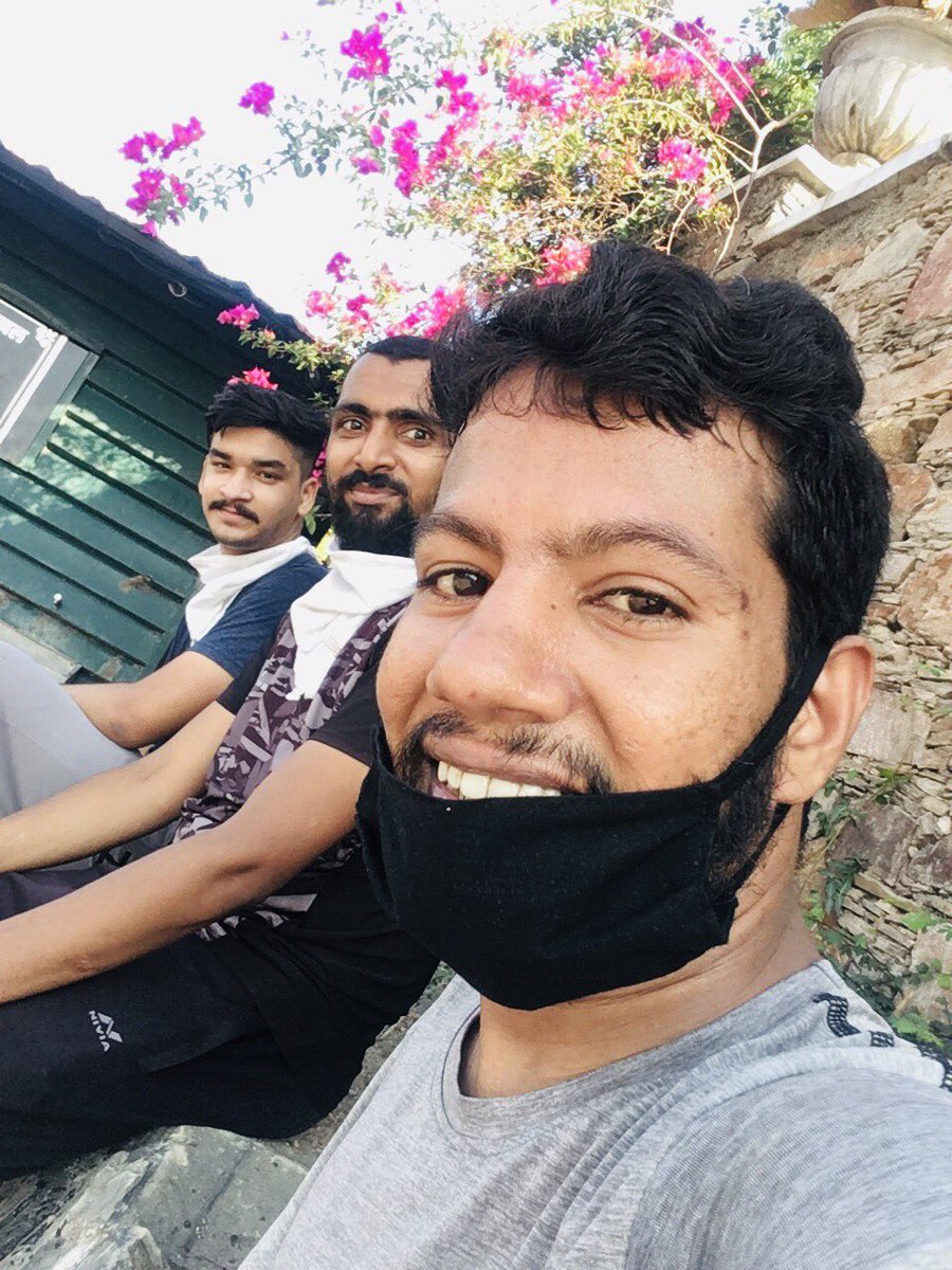 bindaas_govind's tweet photo. Find yourself and be bindaas ๐.
.
.
.
.
.
.
.
.
.
#bindaasrunners #bindaasgovind #bindaasorg #keeprunning #runner #running #workout #fitness #fitnessmotivation #mygoals #workoutroutine #sweat #sweatshirt #incredible https://t.co/Ecy2waowRL