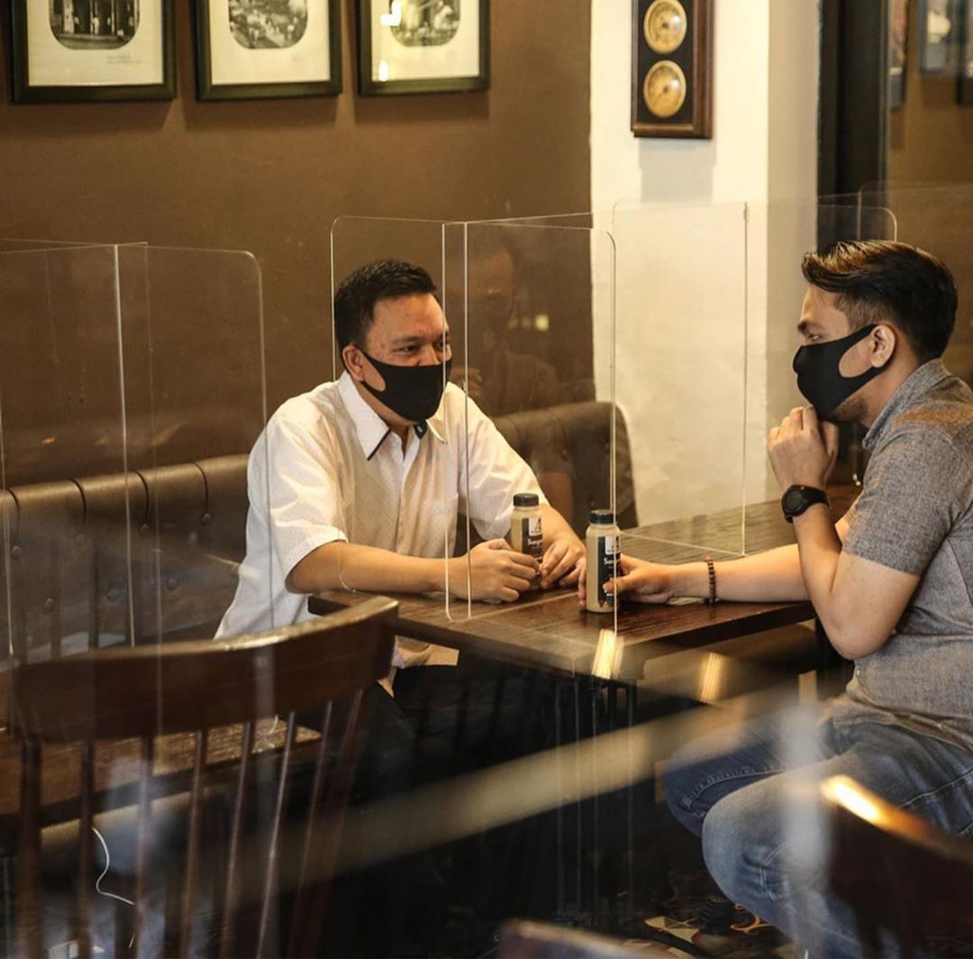 niatnya pengen ngopi bareng temen" malah kayak jd jenguk napi