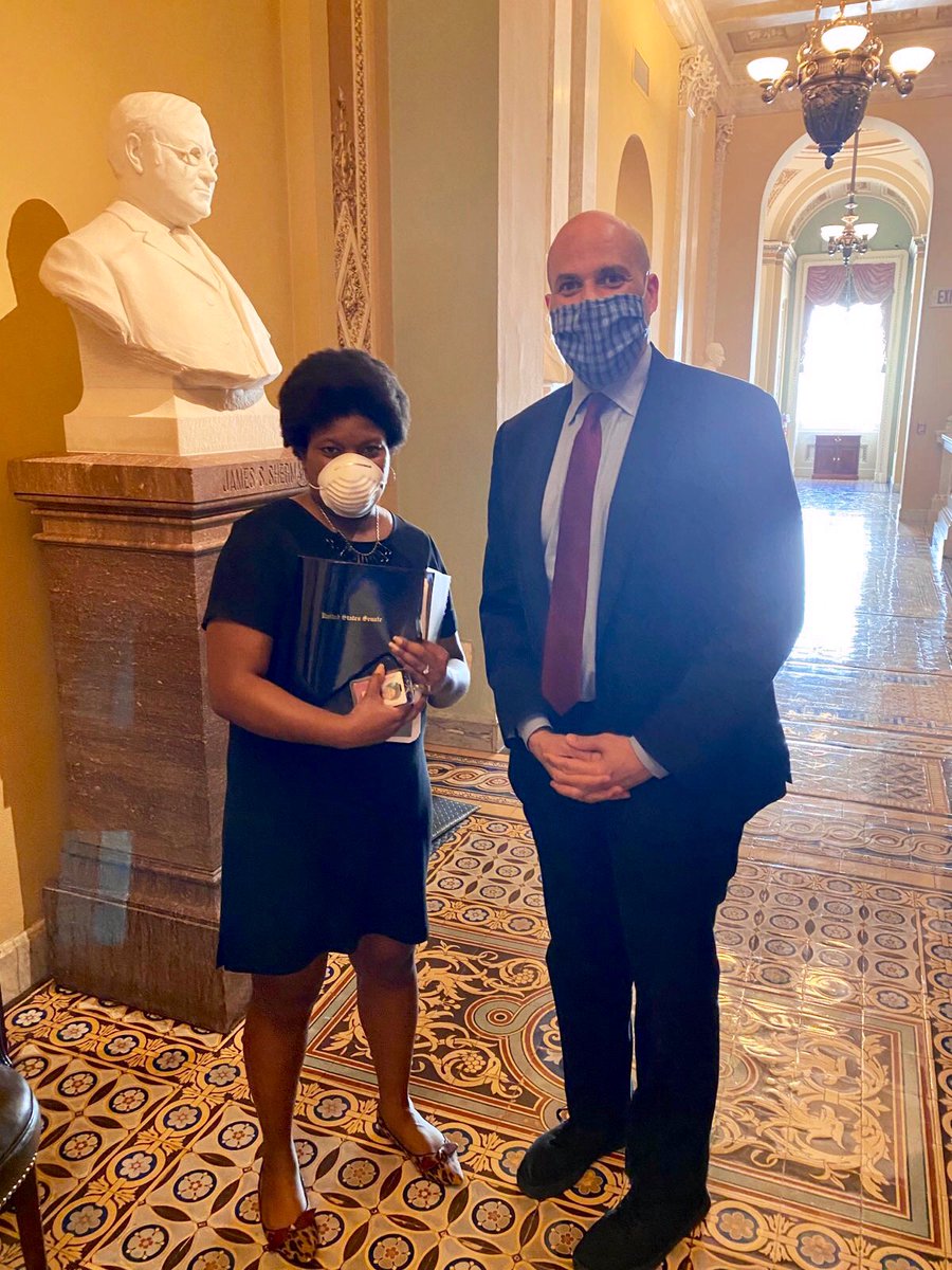 Lyncherator's tweet photo. Many House and Senate staffers deserve praise tn but none more than our Chief Counsel Tona Boyd, who worked furiously and relentlessly over the past two weeks to finalize today’s historic Justice in Policing Act. 

Cheers to you TB, hope you’re getting some well-deserved rest! https://t.co/6HxNJJz3mA