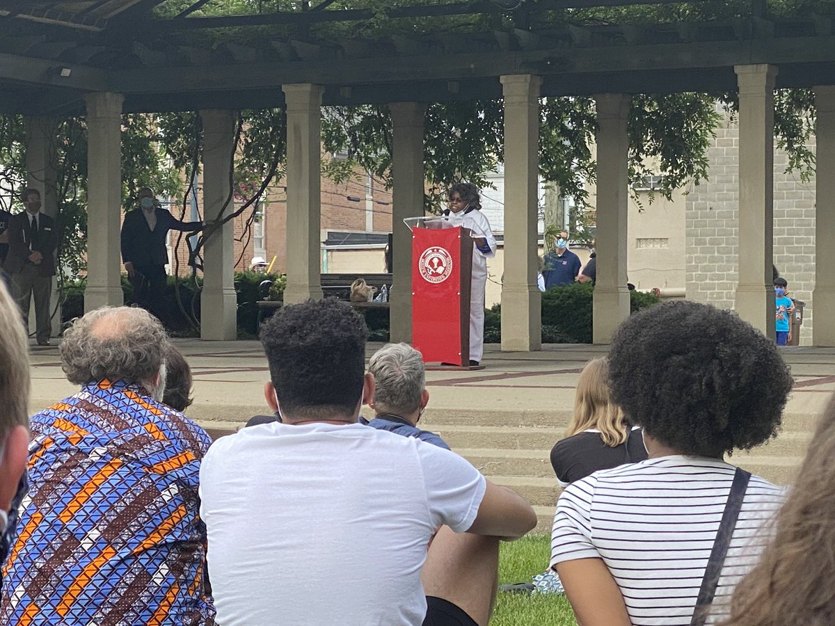 Louise Morman tweet media