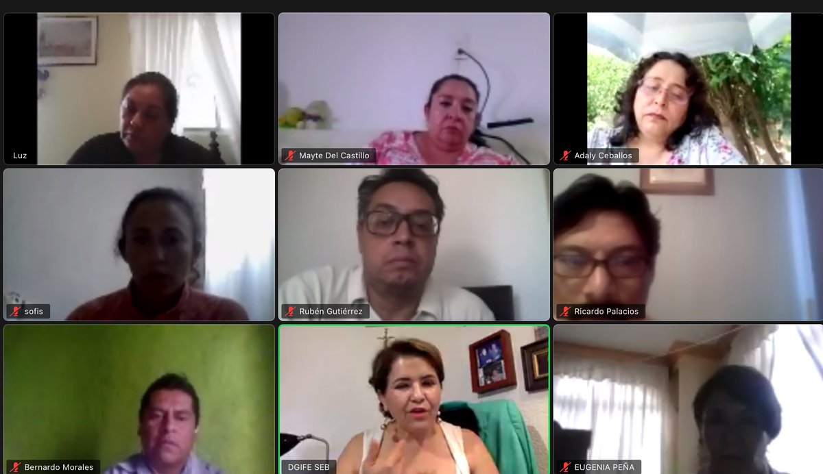 AnastasiaVega21's tweet photo. Terminando sesión de #CTE, en el #CAM20 “Justo Sierra” de #Teoloyucan, grandes retos y expectativas en cierre del ciclo escolar 2019-2020 e inicio del 2020-2021. ¡¡Felicidades Zona Escolar E025!! @SEB_Edomex https://t.co/ZkpJlrhy4z
