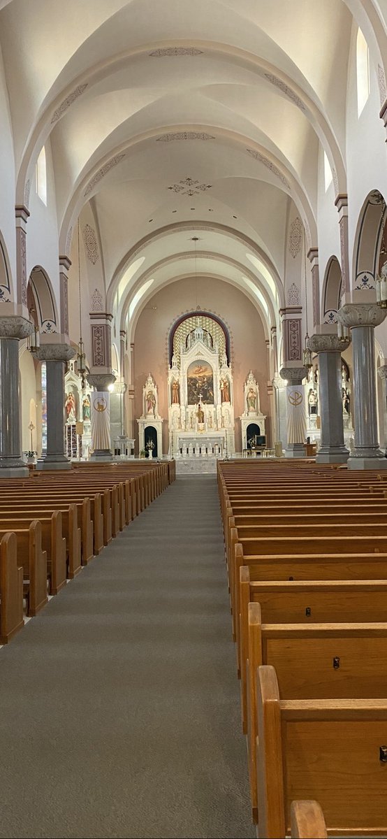 RadarZ06's tweet photo. Stopped at Victoria Kansas on Saturday...the George Grant Cemetery and  the Basilica Cathedral were both very impressive..
#kansasisbeautiful https://t.co/tTZ5P9duu2
