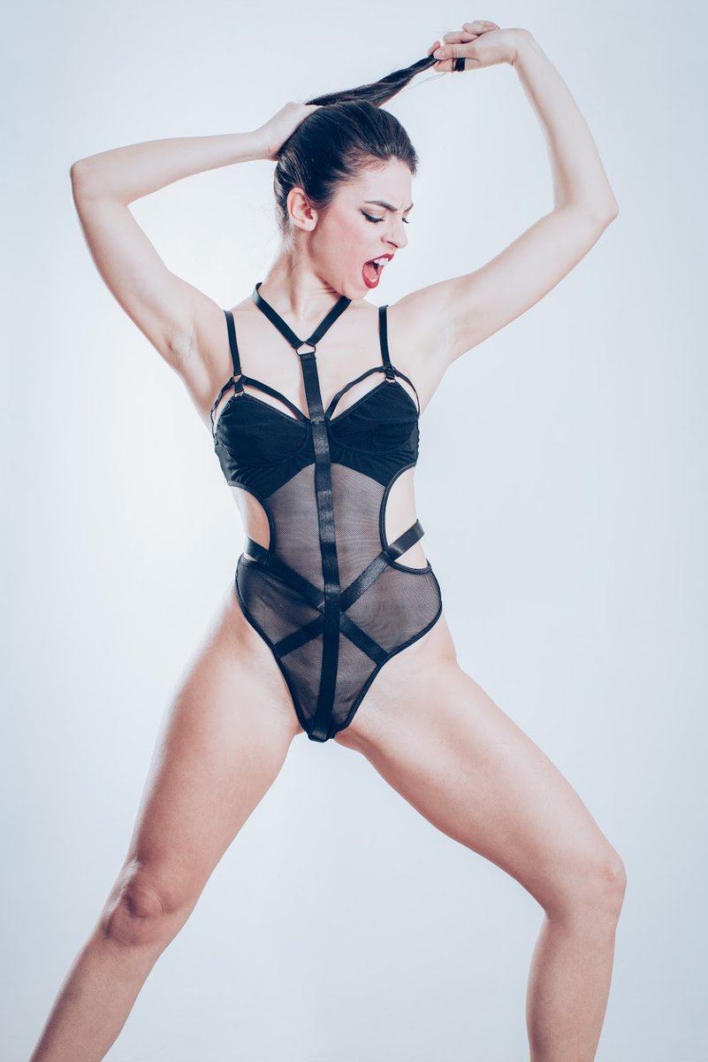 Love_Evalamor's tweet photo. Sheer mesh&hanging neck&straps๐ฅ
More styles:
https://t.co/eDUaT3AKLw
#evalamor #photooftheday #homesforsale #bodypositive #body #girl #modeling
#snapchat https://t.co/WbXjOJgygL
