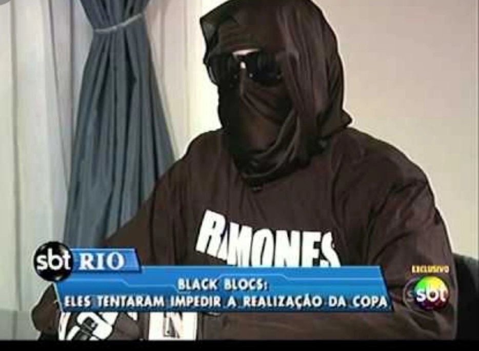 sinistramemes's tweet photo. CNN: Fez o trabalho?
SBT: Fiz
CNN: Posso copiar?
SBT: Pode, só não faz igual https://t.co/Pti6V6N22U
