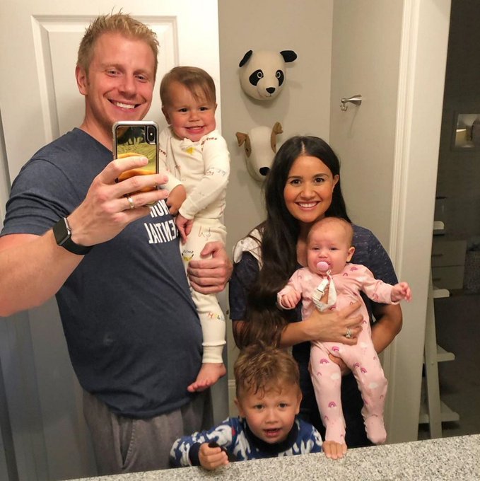 Sean & Catherine Lowe - Fan Forum - Media - Discussion Thread #3 - Page 55 EaCannKXsAAYGqz