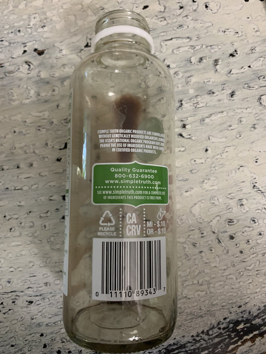 Cycling_Chef's tweet photo. @kroger @Fred_Meyer @kroger At the bottom of the Simple Truth Kombucha bottle I drank, was a contact lens that was not mine! The best your CS could do was a $10 rewards credit and told me to file an incident report at the store. 😠 https://t.co/2eUSXxK5j3