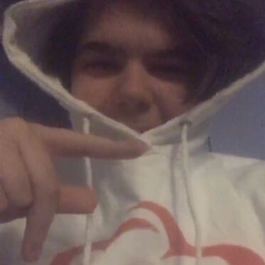 DWAEGames's tweet photo. Im back beetcches https://t.co/diPaGz1deU