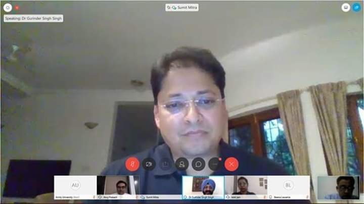 Tesco_Bengaluru's tweet photo. Dr. Sumit Mitra, CEO – Tesco Business Services and Tesco Bengaluru, recently addressed an audience of 1000+ students, faculty and guests in a webinar conducted by Amity University. Here is a glimpse of the virtual event. #WeAreTesco #AmityUniversity #AmityEdu #Covid19 https://t.co/vuA446NI0R