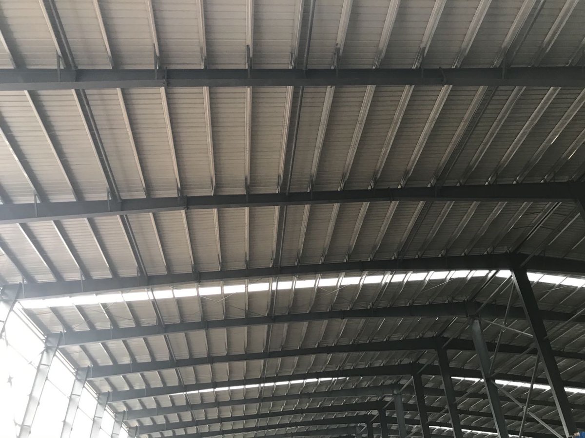 junyousteel's tweet image. 300ton steel structure warehouse
Wall and roof cladding installation on going
P:+ 86 13535848691(WhatsApp/Wechat)
E:sue.hsu@tpa-prefabhouse.com
#steelstructure #steelstructurewarehouse #steelstructureworkshop #steelstructurebuilding
#steelstructureshed #steelstructureconstruction
