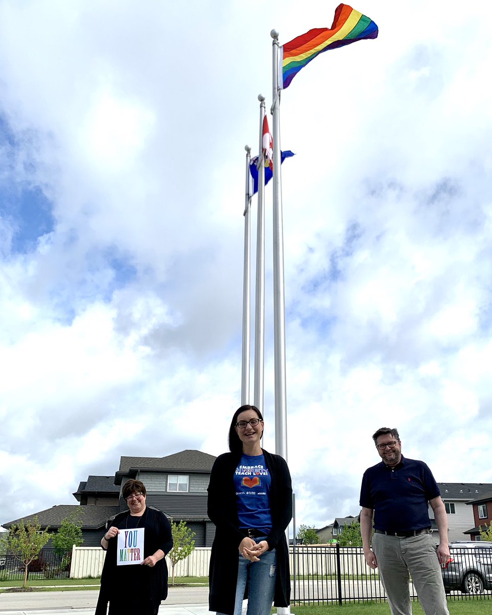 LoisHoleSchool's tweet photo. Celebrating the start of Pride week in St Albert. #youhaveafriendinme #youmatter @StAlbertPublic https://t.co/eMw6NkHkwr