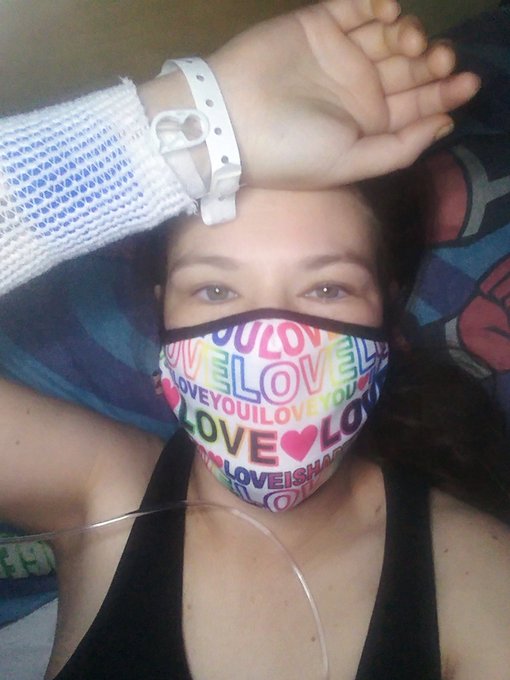 Goodnight, Twitter. Thank you for all the love you send my way... It makes me feel a little more human<a href="/tag/mvsales"class="tags"><span>#mvsales</span></a>