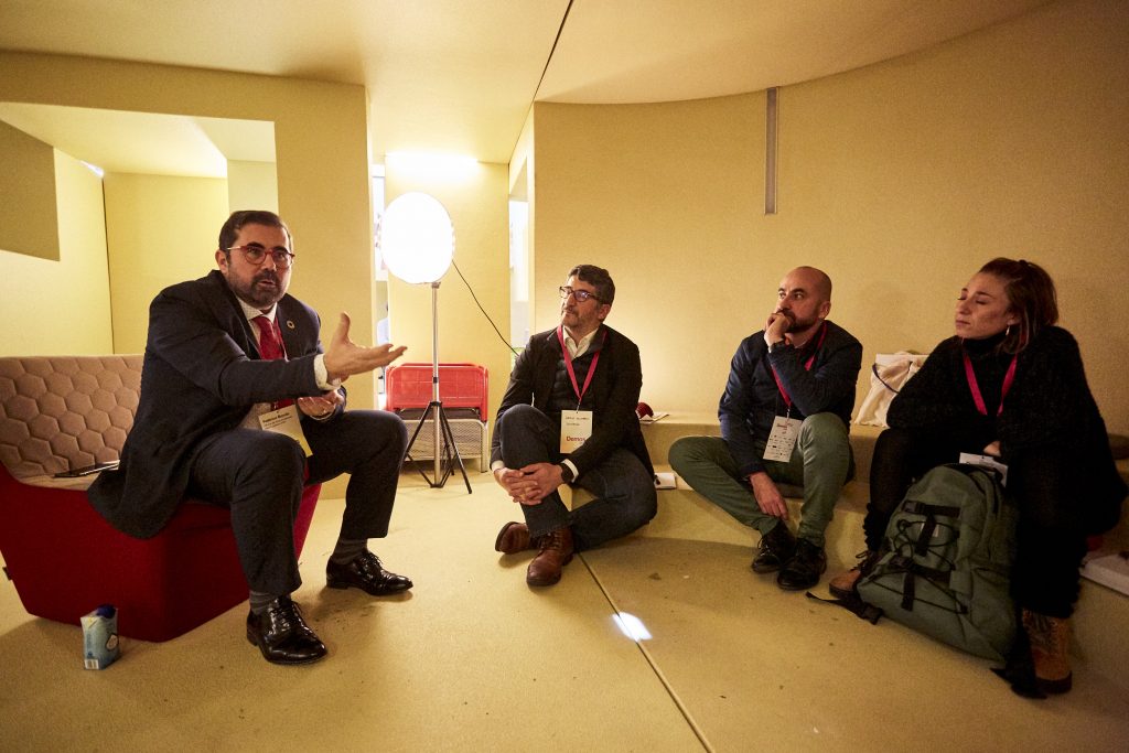 AEF_fundaciones's tweet image. ¿Os acordáis de #Demos2019?
Fue un día increíble donde aprender unos de otros, intercambiar experiencias, forjar nuevas alianzas, pasarlo bien, celebrar...

¡No podemos esperar a repetir con #Demos2020!