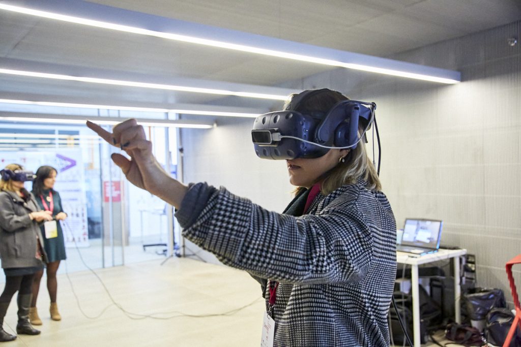 AEF_fundaciones's tweet image. ¿Os acordáis de #Demos2019?
Fue un día increíble donde aprender unos de otros, intercambiar experiencias, forjar nuevas alianzas, pasarlo bien, celebrar...

¡No podemos esperar a repetir con #Demos2020!