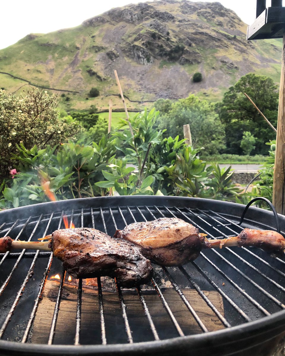 YanAtBroadrayne's tweet photo. We’re trying out a new sharing platter this weekend... 🤪
Smoked Duck Leg!
Get your order in now for Saturday collection ✔️ 
For full menu &amp; to order:
https://t.co/4U3TR1QV4T

#takeaway #food #delicious #bbq #easydinner #grasmere #keswick #ambleside #windermere #lakedistrict #yum https://t.co/7Piaf49OL4