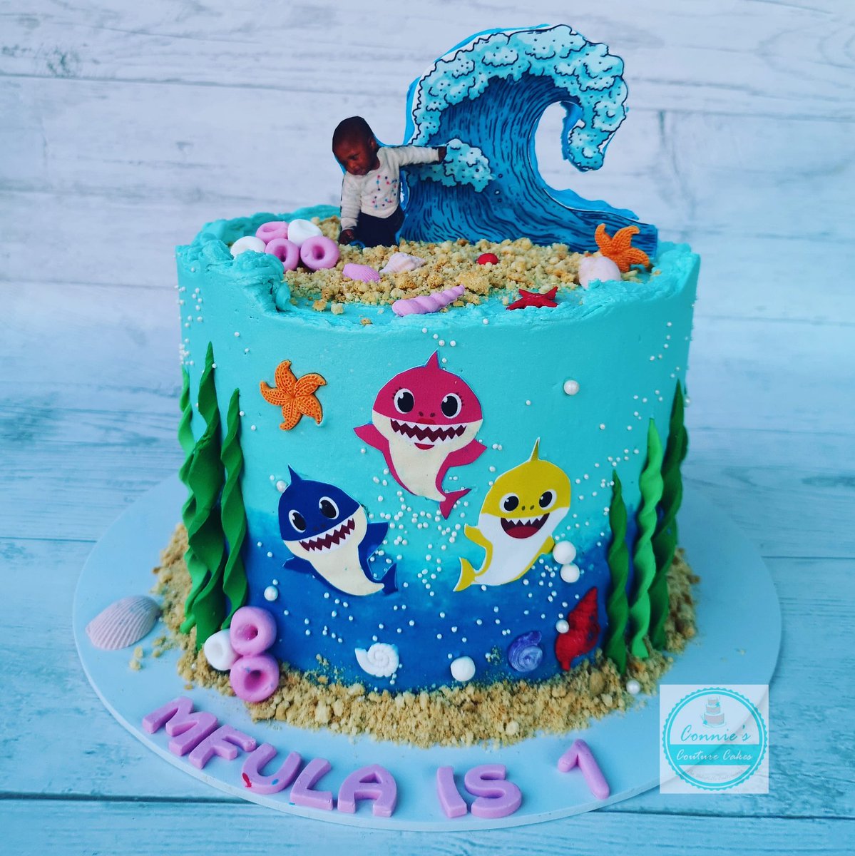 Conniescouturecakes Girlies Who Insisted On Taking It To The Beach As Shekinah Alluded For Their Birthdays Day75oflockdown Beachcakes