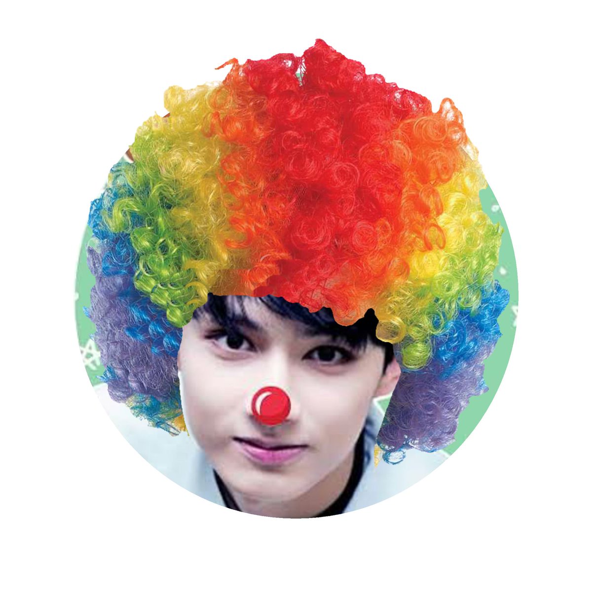 JUNMUNITY's tweet photo. choose your clown 

a. @sds_wjh
b. @yukittenru 
c. @17cafewjh 
d. @huiorenjiwen https://t.co/GyMHnE3ons