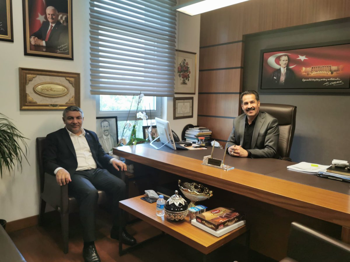 Ankara temaslarımız kapsamında 
Kocaeli Milletvekilimiz Sn. Cemil Yaman Bey'i makamında ziyaret edip, hasbihal ettik.

#YükselenŞehirDilovası