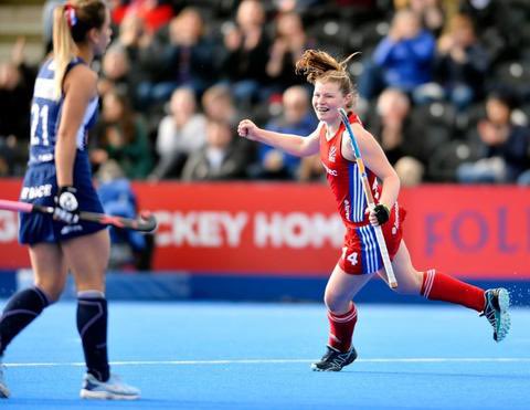 Excited for our latest Webinar chat this evening with @sophiebray19 @LauraUnsworth4  & @_tess_howard #betterneverstops #hockey #eastgrinsteadHC #GreatBritain @eghockeyclub