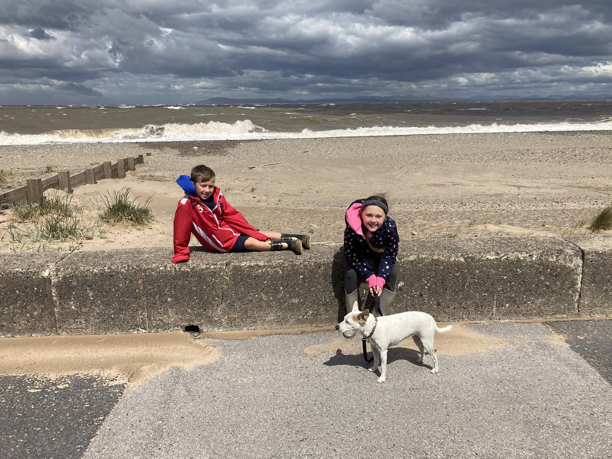 Murrays2012's tweet photo. @StAnthony3_4S @StAnthony1_2A S&amp;L are busy doing maths this morning. We’ve had a busy, extended weekend walking and cycling with Daddy off. https://t.co/qTxxNIiLes