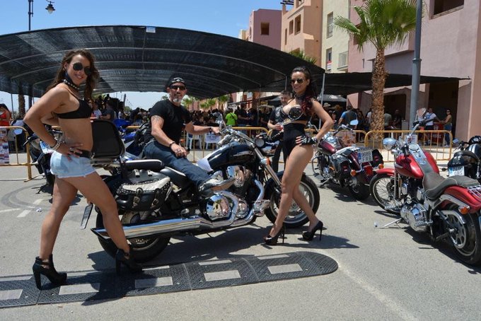 Tengo ganas de 🏍 de una concentraci&oacute;n de motos 🏍 Qui&eacute;n nos contrata? 🏍☀️🏍 https://t.co/8BUsD5ounw<a href="/tag/dancer"class="tags"><span>#dancer</span></a><a href="/tag/gogos"class="tags"><span>#gogos</span></a>