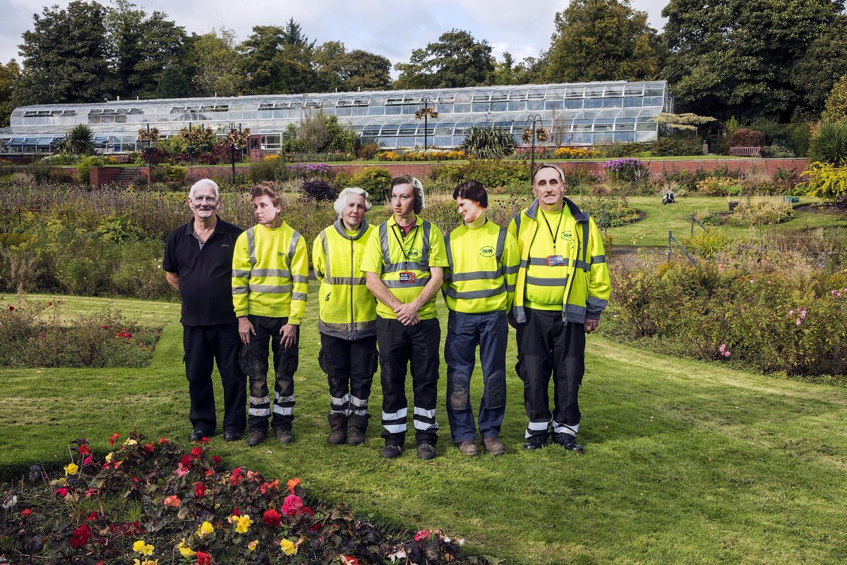 Andy_Wiener's tweet photo. My relatives had lived in Dunfermline in Scotland during WWII. Local park keepers agreed to wear photographic masks of these people. Over 3 years 37 participants wore masks in this project. Very grateful to them all. Support the Photobook crowdfunding. https://t.co/lSnr34y3LS https://t.co/IVcigfy5l3