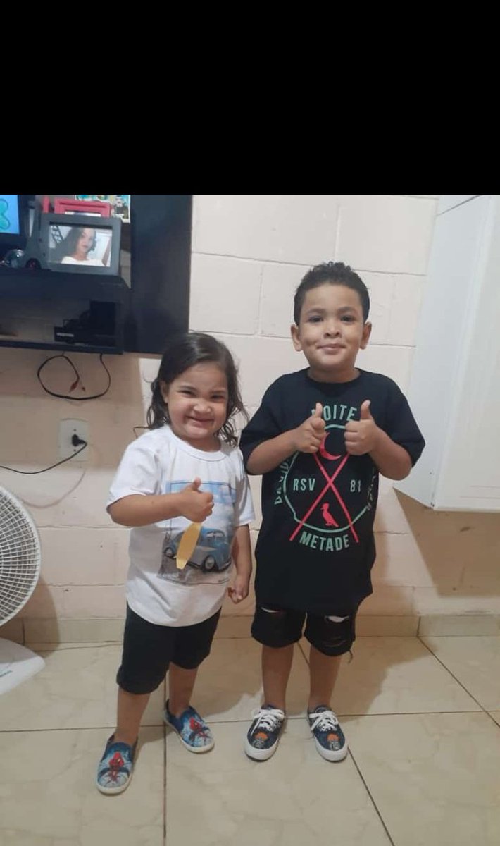 Menorzinho225's tweet photo. Meu amor por vocês nunca vai acabar amo vocês meus primos meus faixa preta ✌️🥋❤️ #LucaseMatheus ❤️🥋 https://t.co/beQmozwZrj