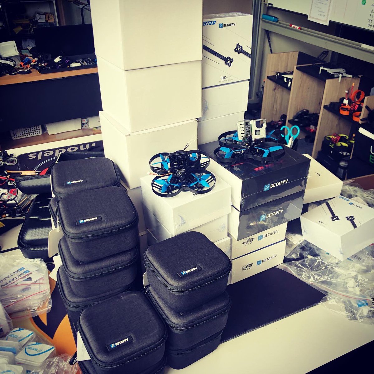 kigaru's tweet photo. betaFPV大量入荷!剥きプロ用各種!meteor65 hx100SEなど人気機種再入荷!
#betafpv #beta85x #beta95x #nakedgopro #kigarudrone https://t.co/W5y6P5ffNR