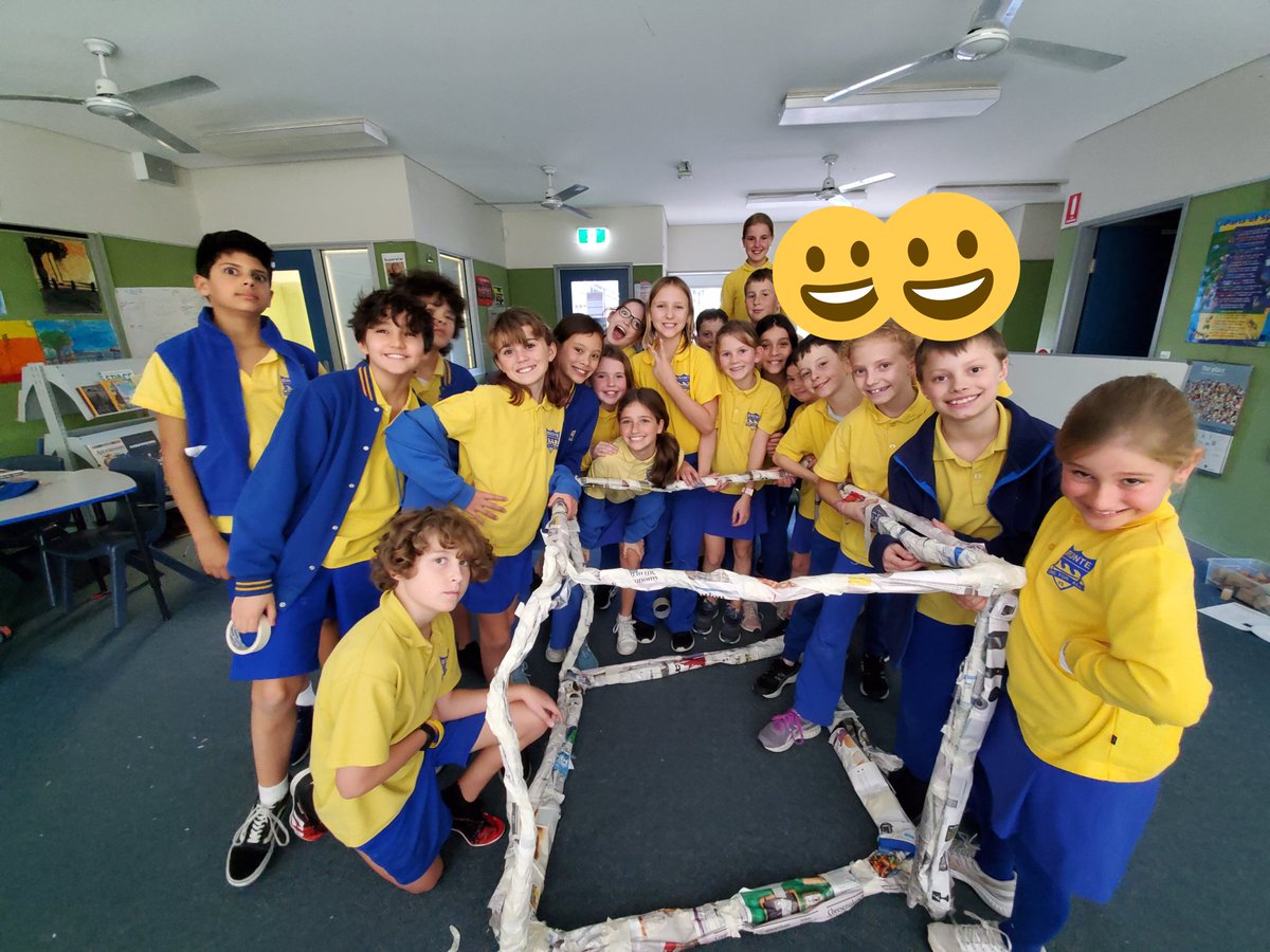 BrontePublic's tweet photo. 5 Aqua built a cubic metre in their study of volume. Now, how large is our classroom?
#volume
#volumecapacity
#mathsinschool
#measurement https://t.co/fFWrmVyQFt
