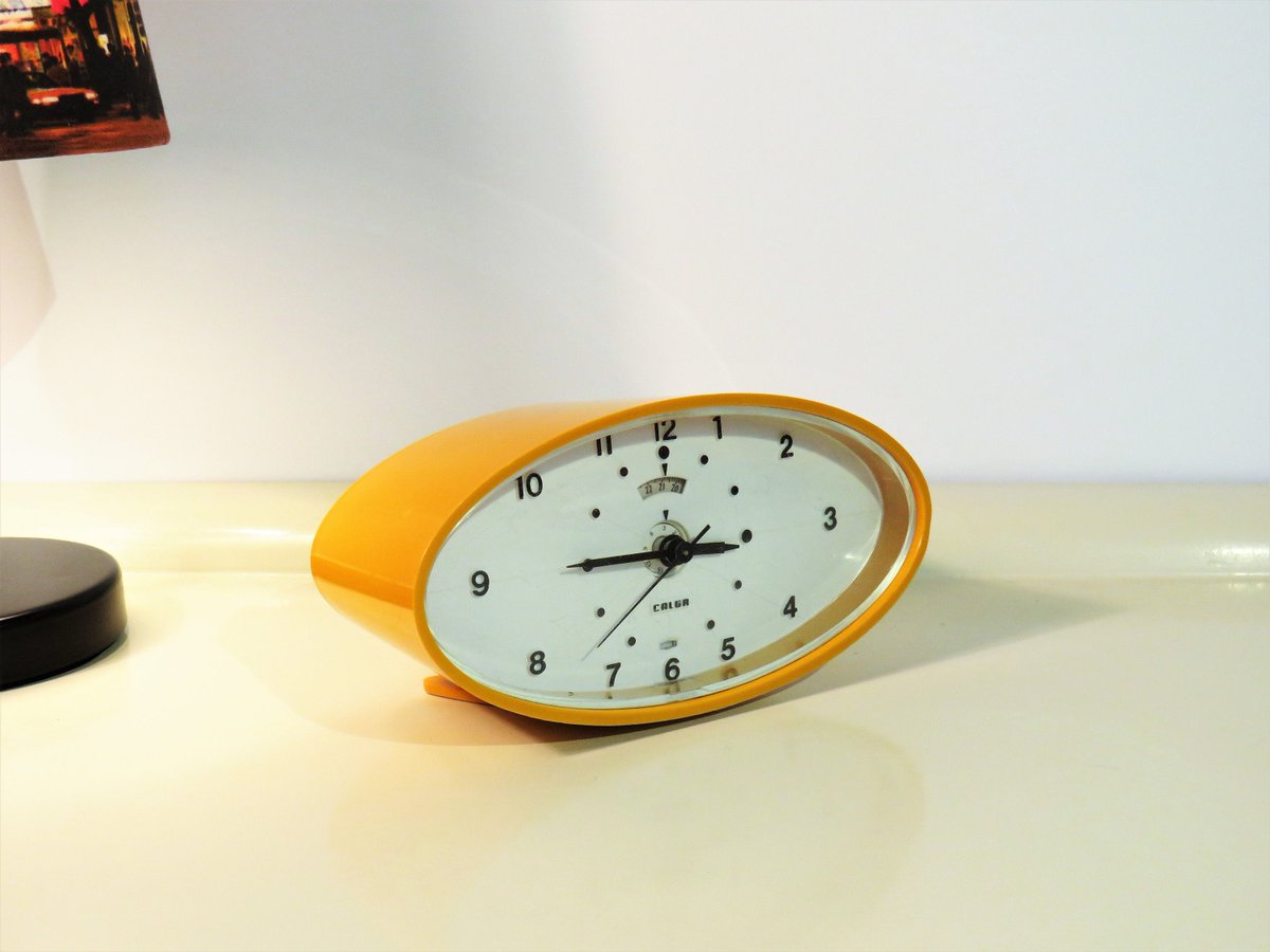 MaLanterne's tweet image. Vintage Alarm Clock, CALOR French Desk Clock, Working Electric Clock, Orange Color, Design Space Age Clock, Home Decor, France Made, 1970s etsy.me/2tdjSZm  #ElectricClock