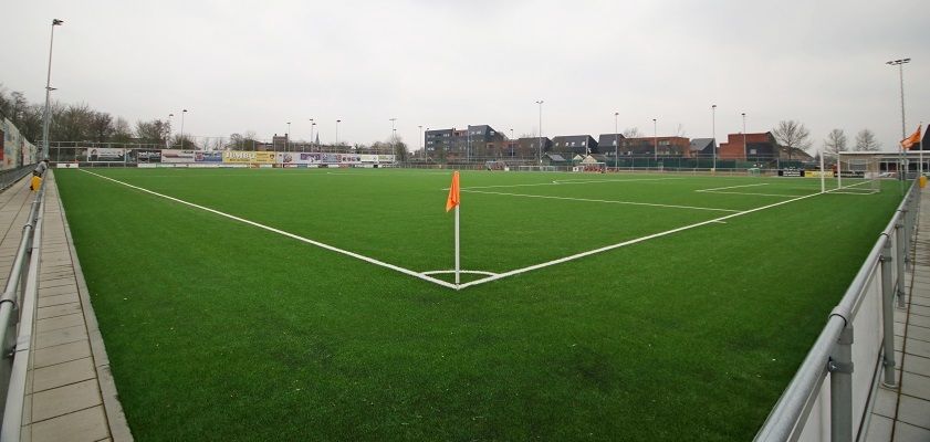 LedCapital's tweet photo. Provincie Noord-Holland helpt sportverenigingen verduurzamen! Vanaf januari 2021 kunnen sportverenigingen max. €10.000 subsidie ontvangen voor kleine fysieke besparingsmaatregelen, zoals ledverlichting. Een goed voorbeeld van provinciale ondersteuning! https://t.co/VZbbAfUUIX https://t.co/WrN1XaFy7a