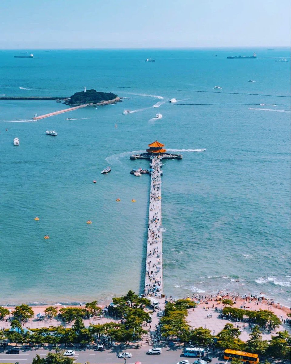 VisitQingdao's tweet photo. Today’s Qingdao blue💙 What‘ the color of Qingdao in your eyes? 😄#visitqingdao #qingdao #zhanqiaopier #bluebluesea https://t.co/rt4Mdmdd8l