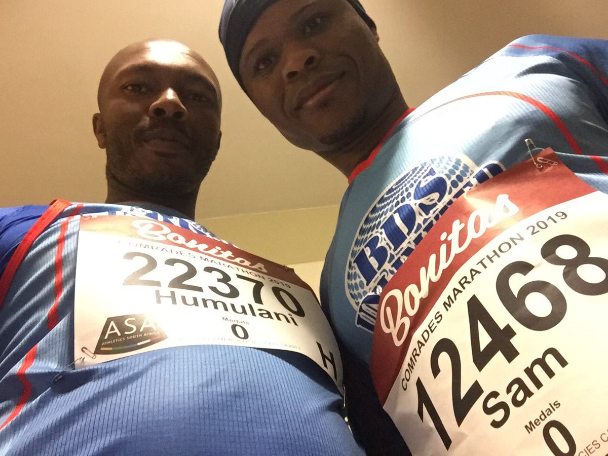 Race day. @ the starting point, we walked out the bus like soccer stars, Ready or not, this was it.  @Sammyphax1 looked at me and said, we finish together akere mfanaka!I agreed but deep down, I was not too sure. National anthem, chariots of fire and walla mokoko,we were off.