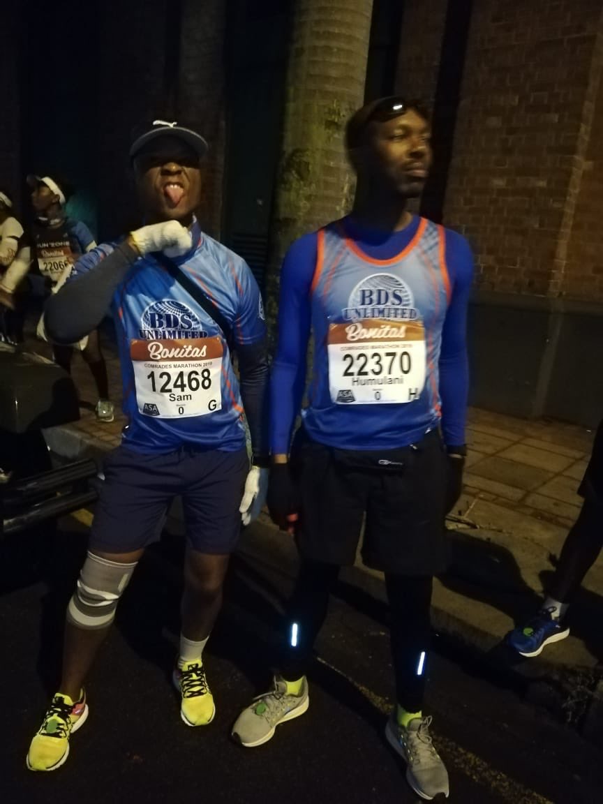 Race day. @ the starting point, we walked out the bus like soccer stars, Ready or not, this was it.  @Sammyphax1 looked at me and said, we finish together akere mfanaka!I agreed but deep down, I was not too sure. National anthem, chariots of fire and walla mokoko,we were off.