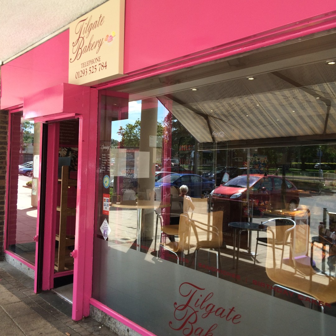 TilgateBakery's tweet photo. Our Safe Serve is open at Tilgate Bakery, Monday to Saturday, 8am to 2pm.
Social Distancing is in place, just come to our door and place your order or you can order for Home Delivery or delivery to your workplace at https://t.co/28mOsaDJdw
#safeserve #homedelivery https://t.co/6l8ui7s1Ja